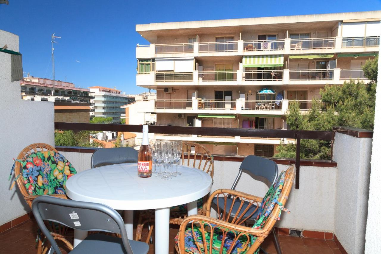 Uhc Buigas Luz Apartments Salou Exterior photo