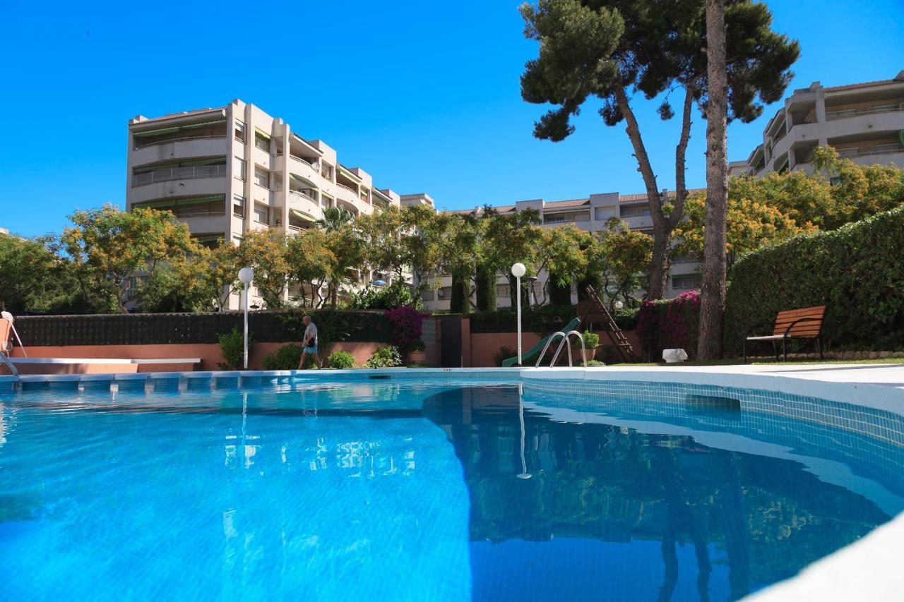 Uhc Buigas Luz Apartments Salou Exterior photo